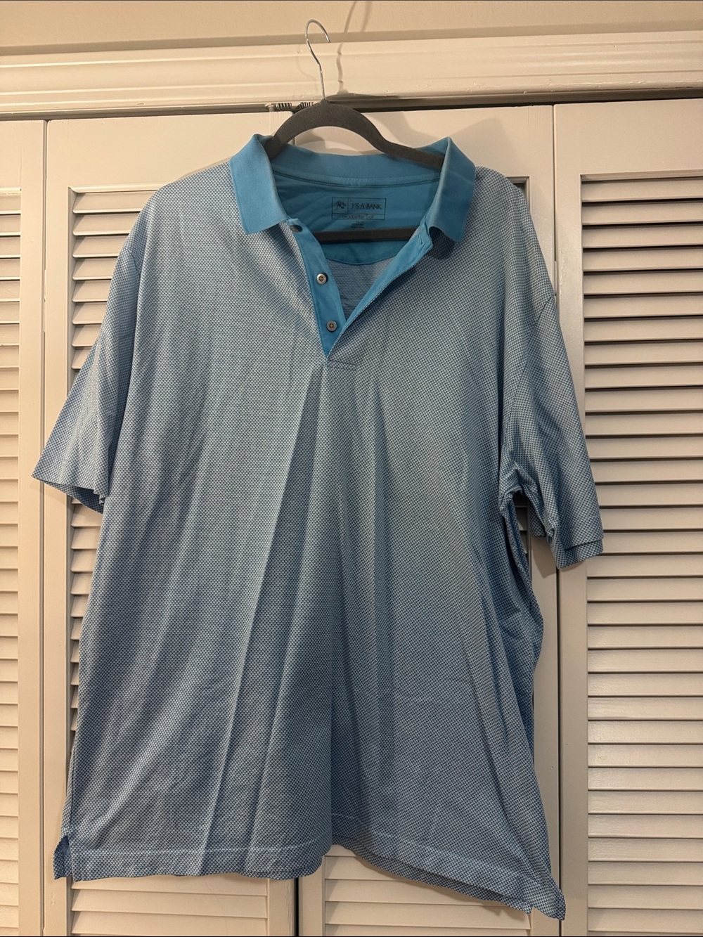 Joseph A Banks Men’s Light Blue Polo Shirt